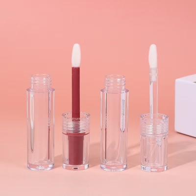 โครงสร้างวัสดุ PETG/ABS ท่อสว่างริมฝีปากที่มีผนังสีและความจุ 4.5ml