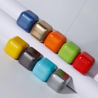 Octagon 30g Macaron ครีมสีกระปุกสําหรับการดูแลผิวพรรณพกพา