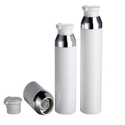 การออกแบบที่ลักษณะ 30ml 50ml 80ml กระป๋องไร้อากาศ สําหรับความดูแลส่วนตัว