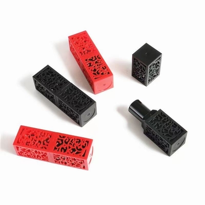สีดํา สีแดง 3g ท่อลิปสติกกลางว่าง มีลักษณะอ่อนแอ