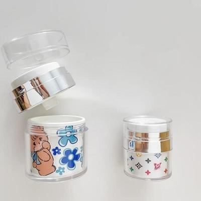 กระปุกว่าง กระปุกไร้อากาศที่มีไหล่เงินสําหรับการถอนผลิตภัณฑ์ 100% ในครีมหน้าและครีมตา