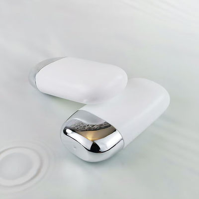 ขายปลีก กระป๋องครีมกันแดดพลาสติก PP พร้อมฝาปิดกระเป๋าสองกระเป๋าเงินในขนาด 30 กรัมและ 50 กรัม