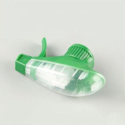 การออกแบบผนังสองแบบ พลาสติกทั้งหมด ที่ทนต่อสารเคมี เครื่องฉีดกระตุ้นมือสําหรับการทําความสะอาดและการทดสอบสารเคมี