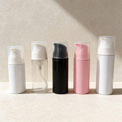 ขายส่งขวดปั๊มโฟม PET PP 100ml 120ml 150ml พร้อมการออกแบบป้องกันการรั่วสำหรับน้ำยาทำความสะอาดผิวหน้าและสบู่เหลว